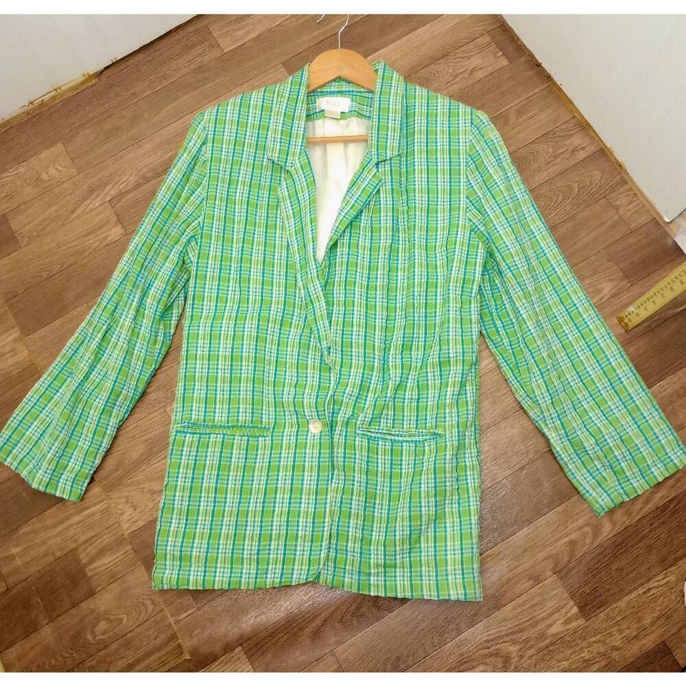 Vintage Riva, 100% cotton, long, green, plaid blazer with shoulder pads.one butt
